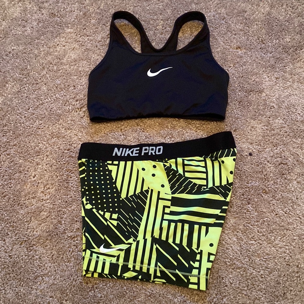 Nike bundle (neon/black)